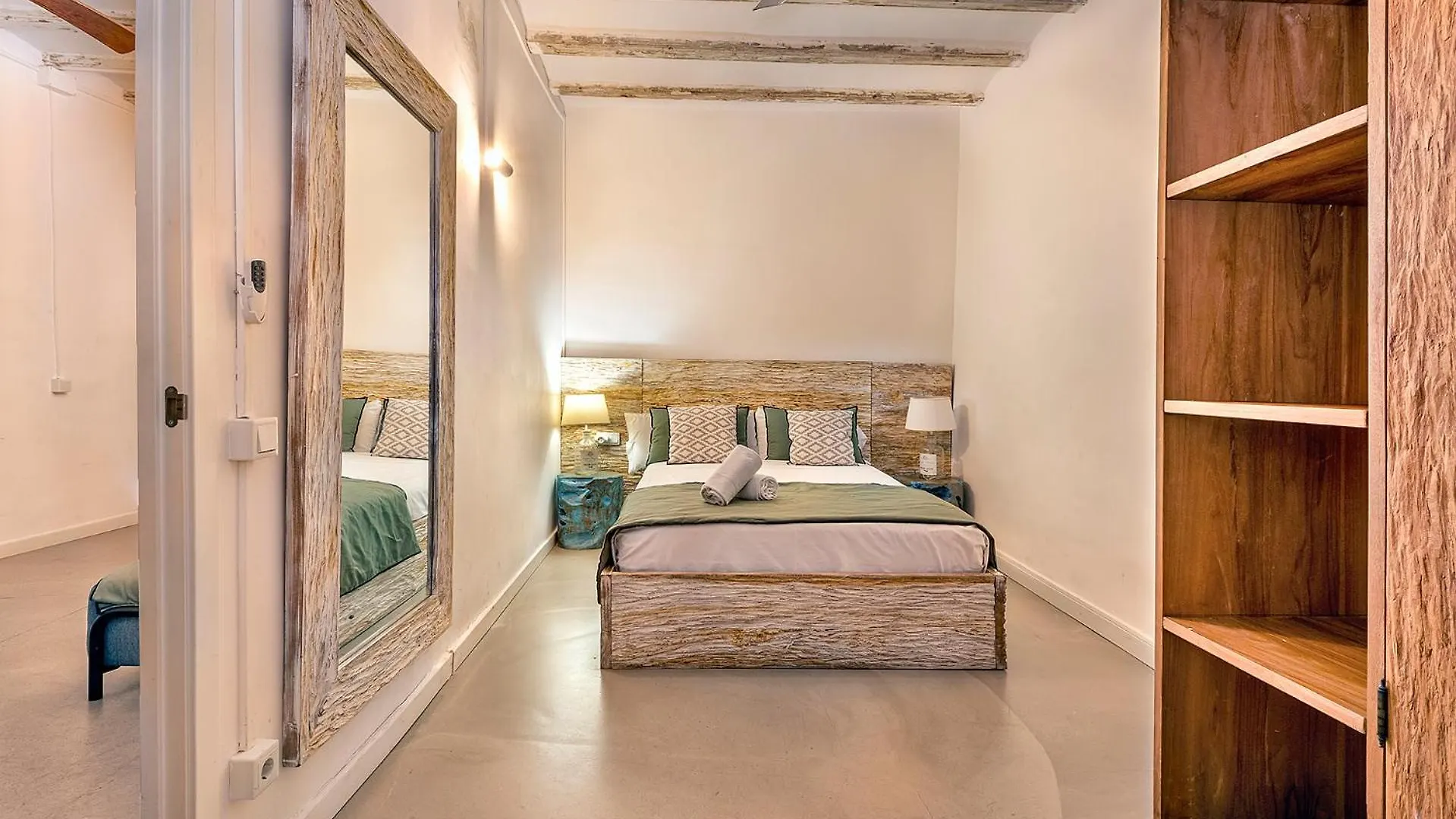Apartament La Guarida Suites Barcelona Hiszpania