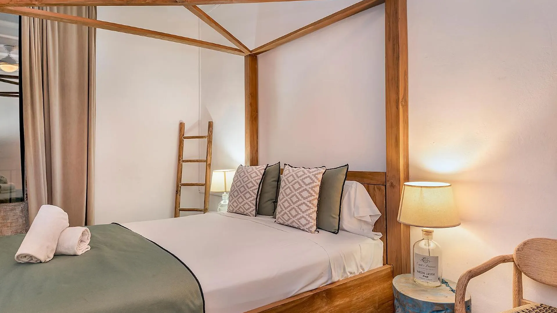 Apartament La Guarida Suites Barcelona