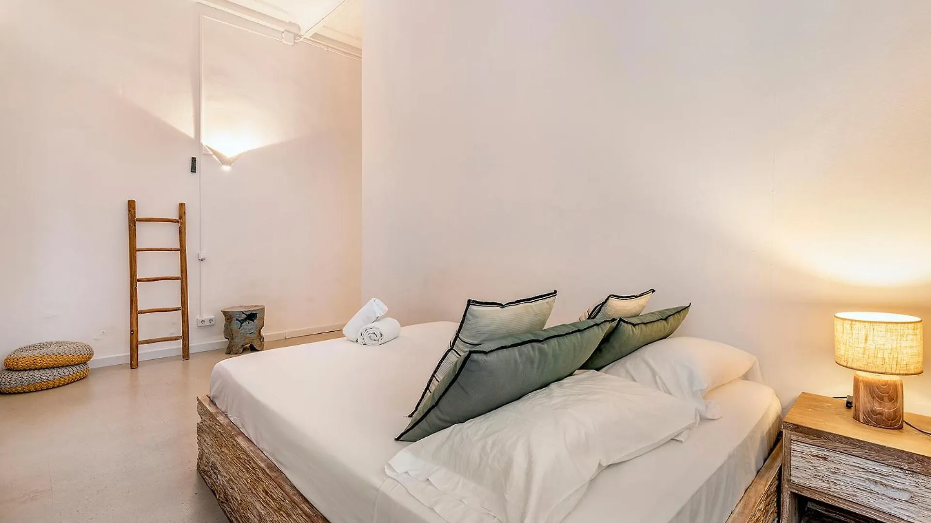Apartament La Guarida Suites Barcelona Hiszpania