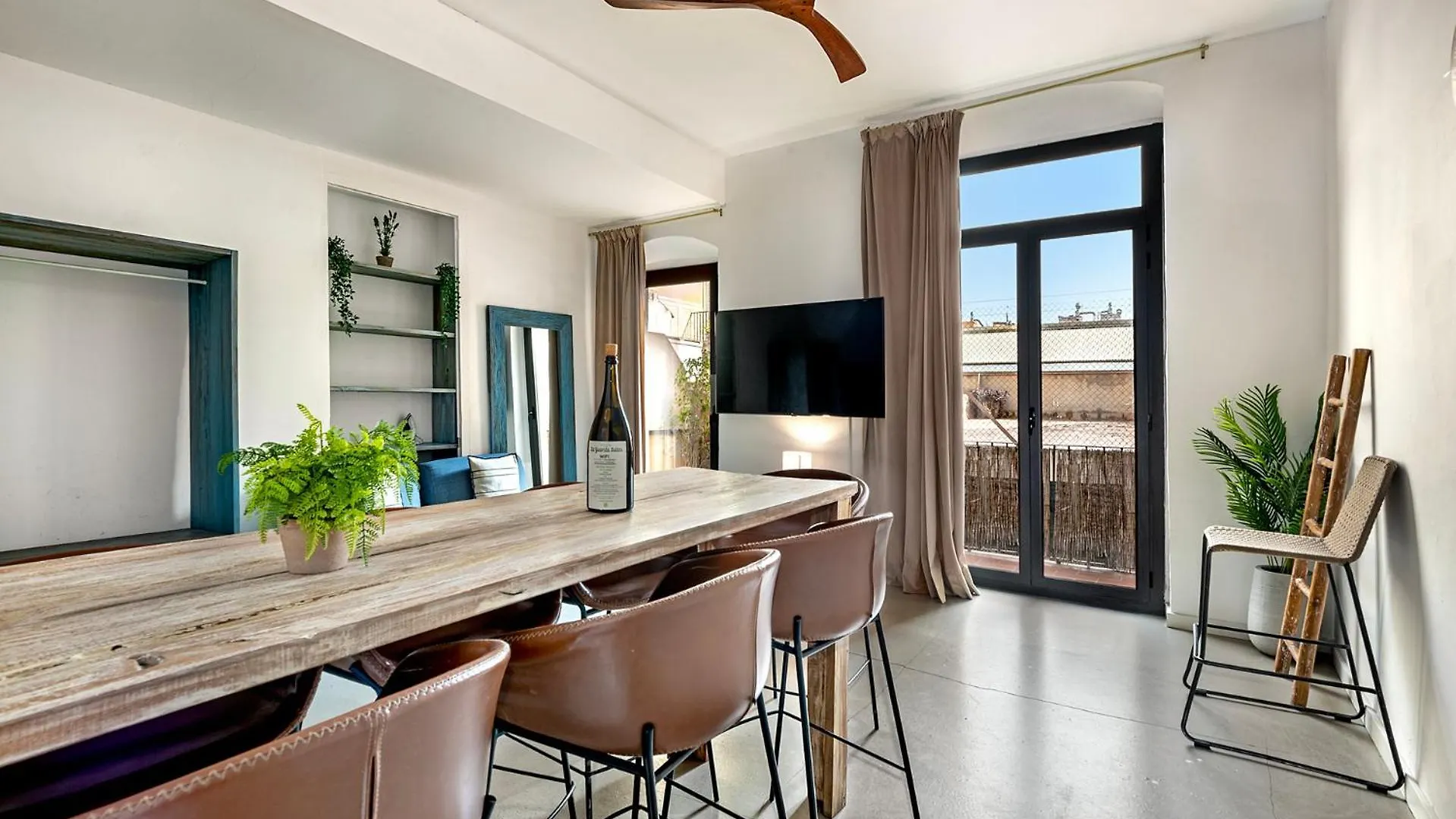 La Guarida Suites Barcelona Apartment