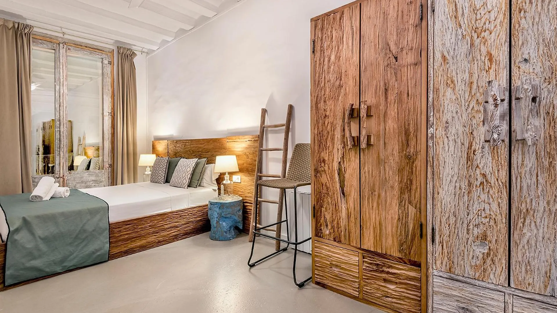 La Guarida Suites Barcelona 0*,  Spain