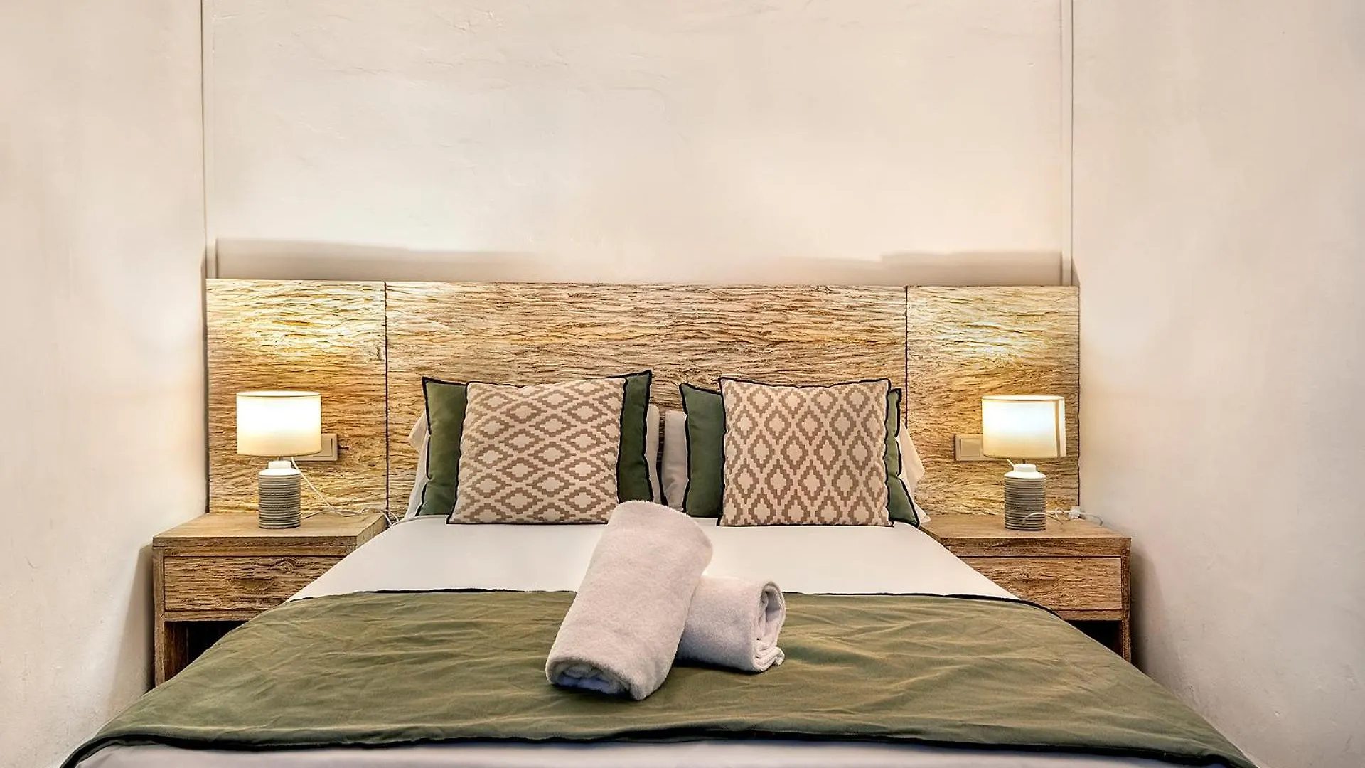 Apartment La Guarida Suites Barcelona