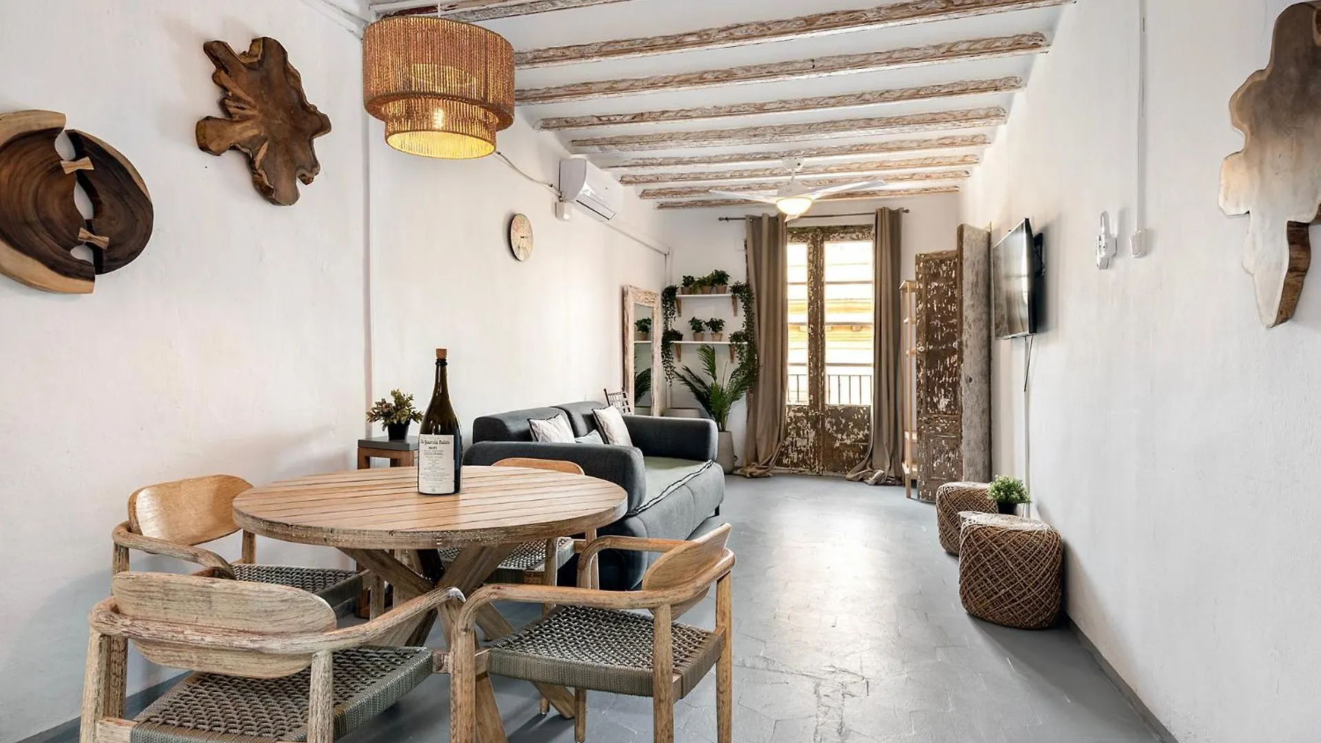 Apartment La Guarida Suites Barcelona Spain