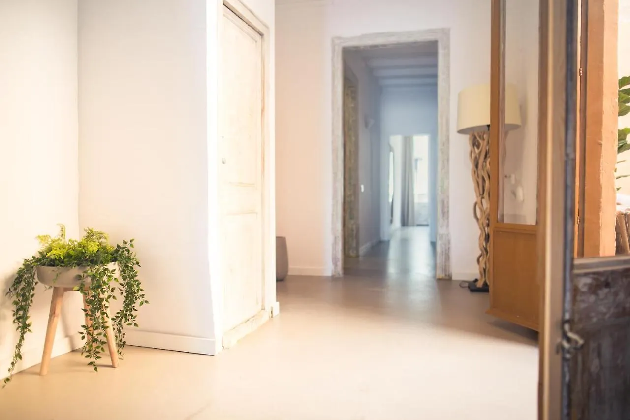 La Guarida Suites Barcelona Apartment